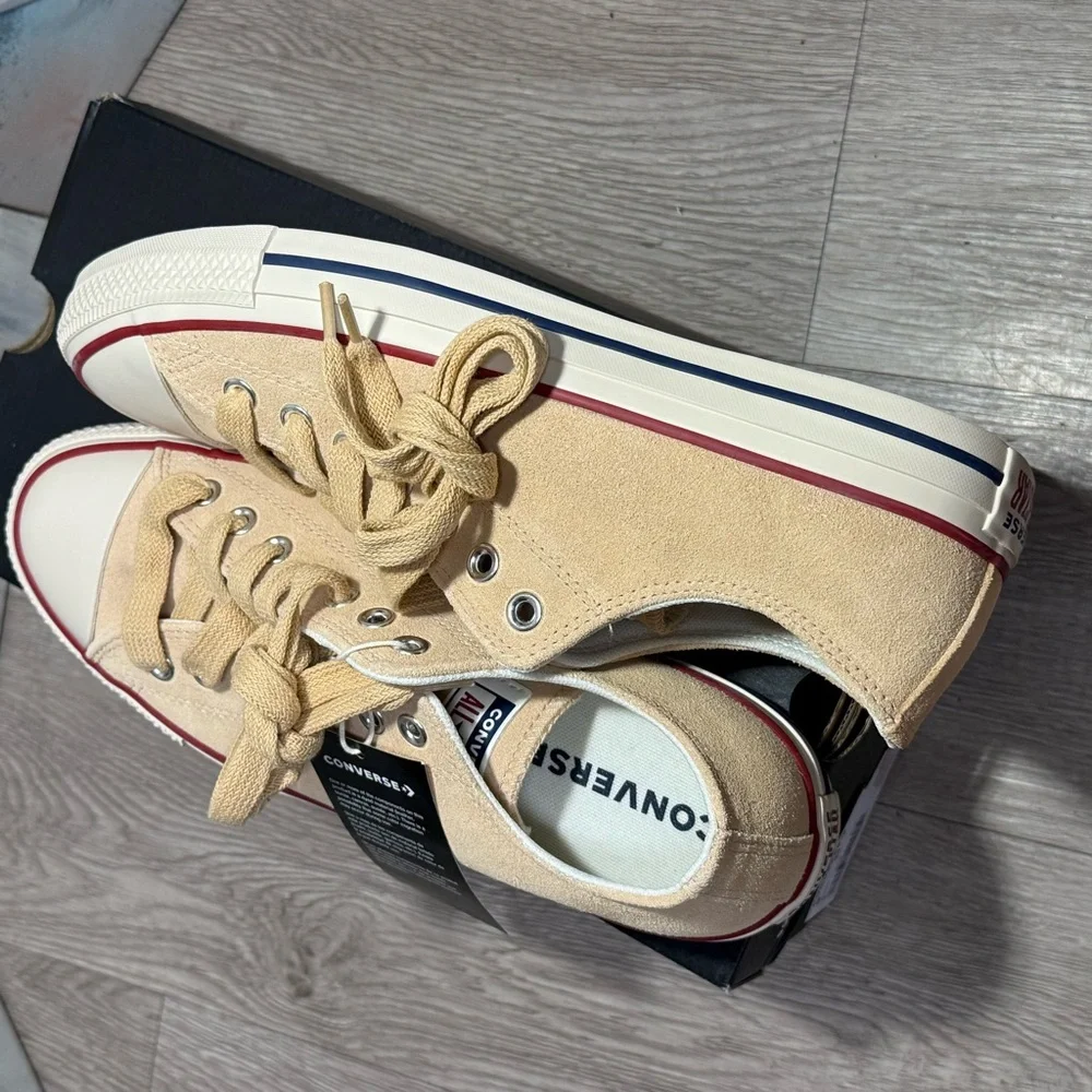 New Converse Chuck Taylor All Star Ox Ivory Coastal Dune Sizes 8.5, 9, 9.5 Men